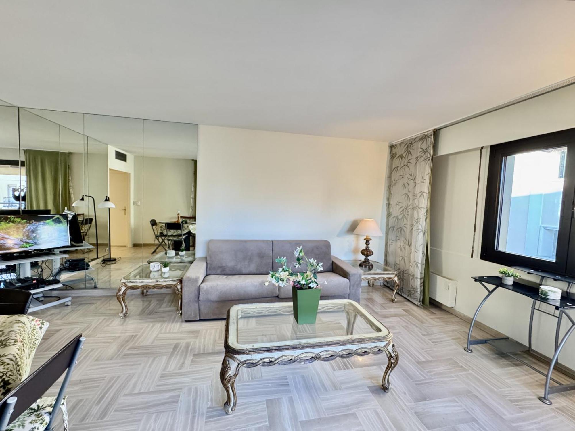 Appartamento Belle Terrasse Apercu Naf568 *